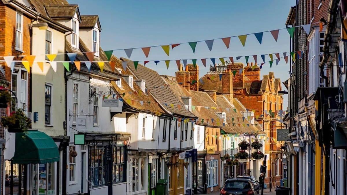 Bury St. Edmunds Cosy 2 Bedroom Victorian Townhouse In The Town Centre מראה חיצוני תמונה